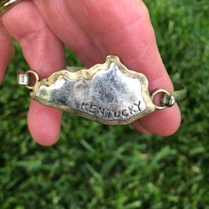 Kentucky bracelet